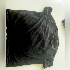 Lululemon “back in action” short sleeve size 6